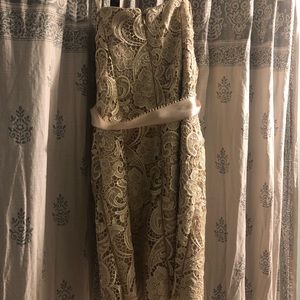 Adrianna Papell Dresses - Lace dress Adrianna Papell Dresses - Lace dress
